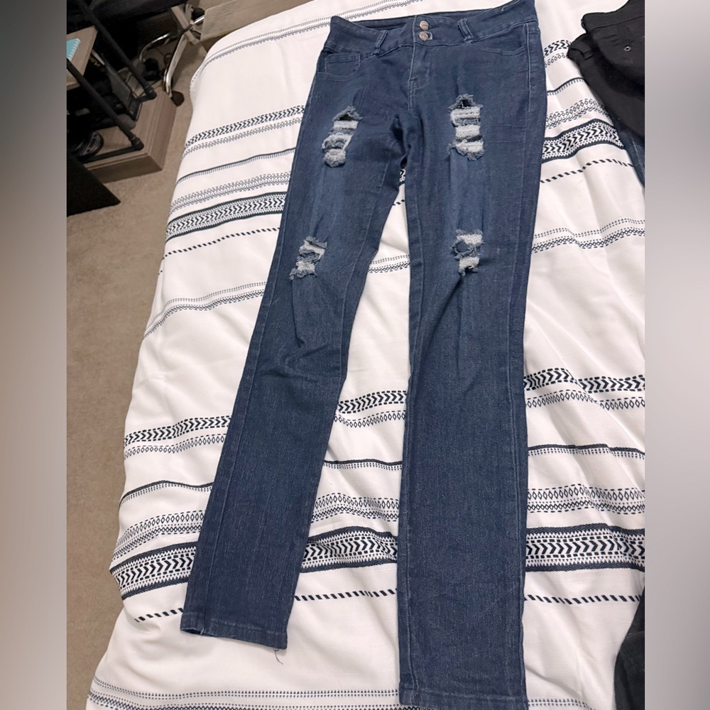 AQ American Quality Denim Women’s Distressed Skinny Stretch Jeans - 5